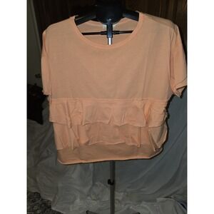 Easel 3 Row Ruffle Top. Size M Classic, Career Wear, Cottagecore, Closet Staple